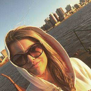 Meet your Posher, Clara